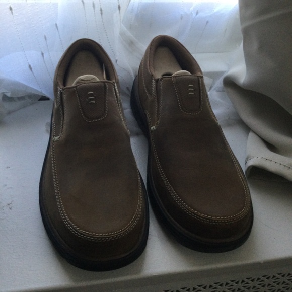 SKECHERS Men’s Leather Loafers…new in box. (Extra wide fit) - Picture 12 of 12